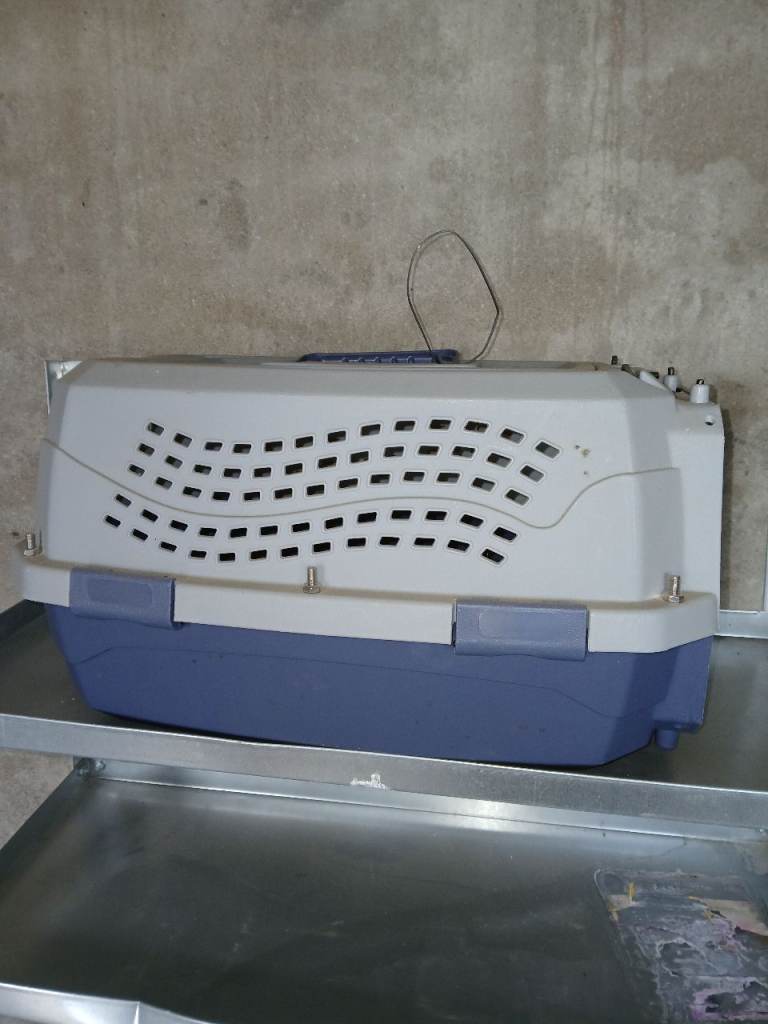 Cat basket carrier blue and grey very sturdy 