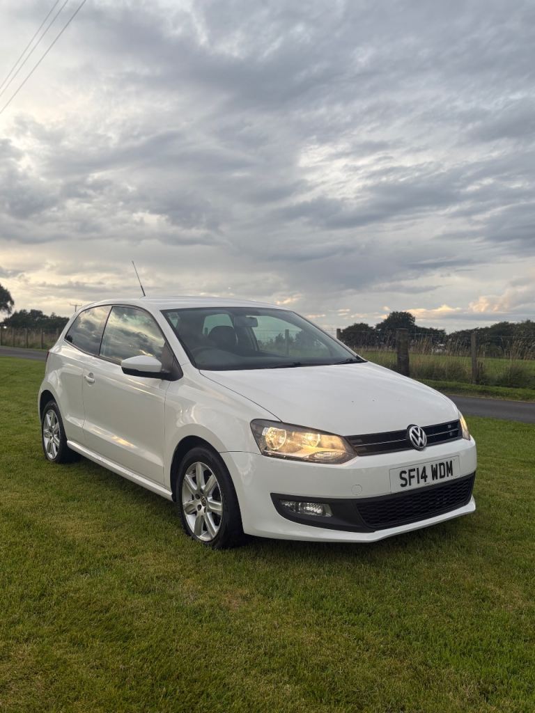 Volkswagen, POLO, Hatchback, 2014, Manual, 1198 (cc), 3 doors