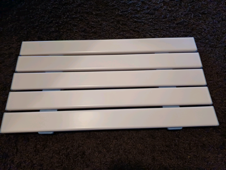 NRS Healthcare Nuvo slatted shower board & fittings 26.5inches