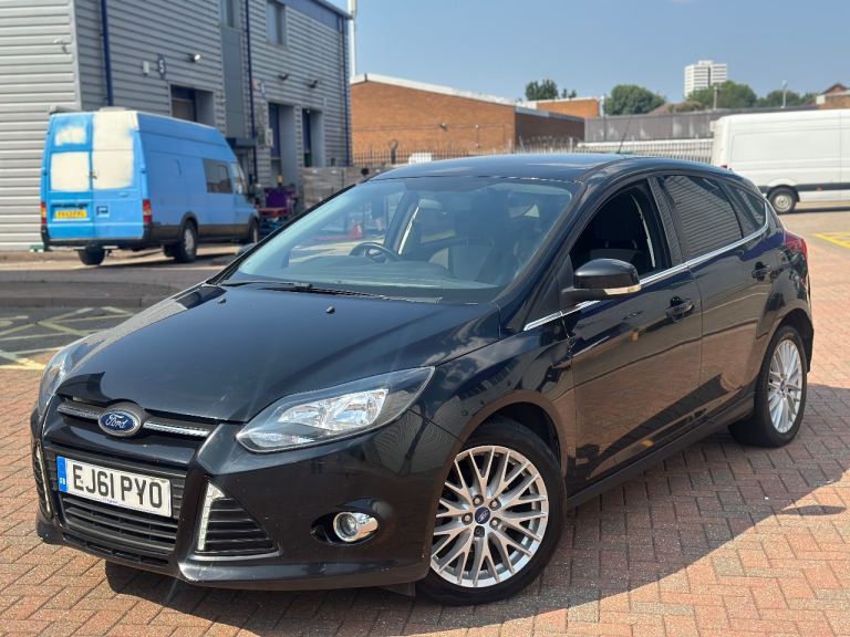Ford, FOCUS, Hatchback, 2011, Manual, 1560 (cc), 5 doors