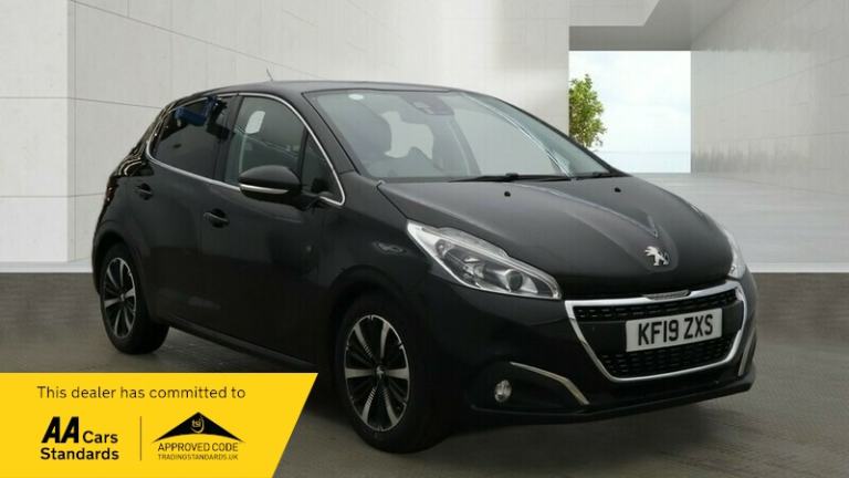 Peugeot 208 S/S TECH EDITION