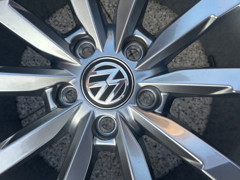 VW Passat Alloys 18inch
