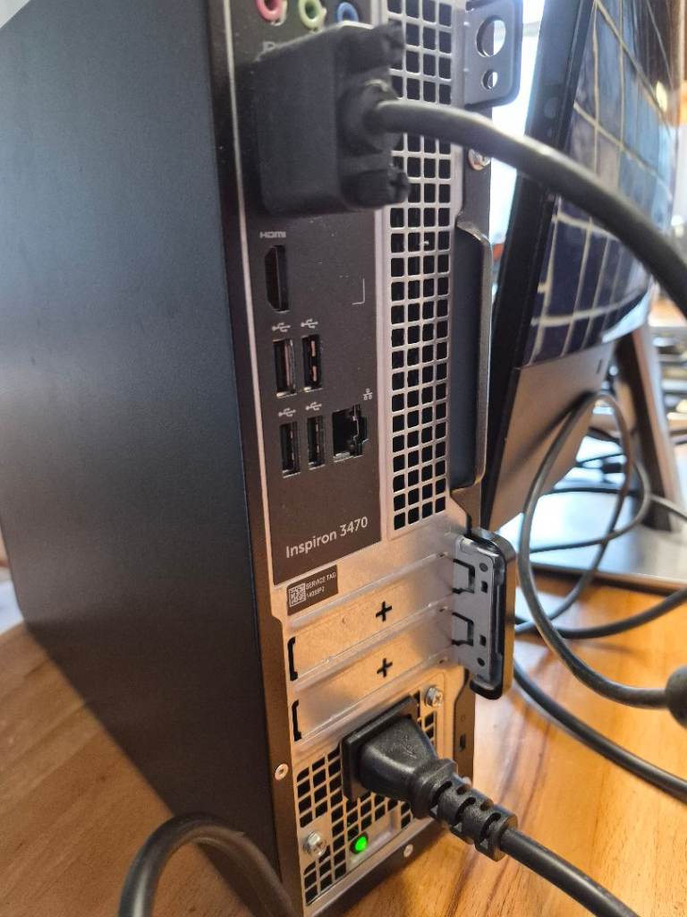 Dell Inspiron 3470 Desktop PC + Dell Monitor – i5, 32GB RAM, SSD + 1TB HDD