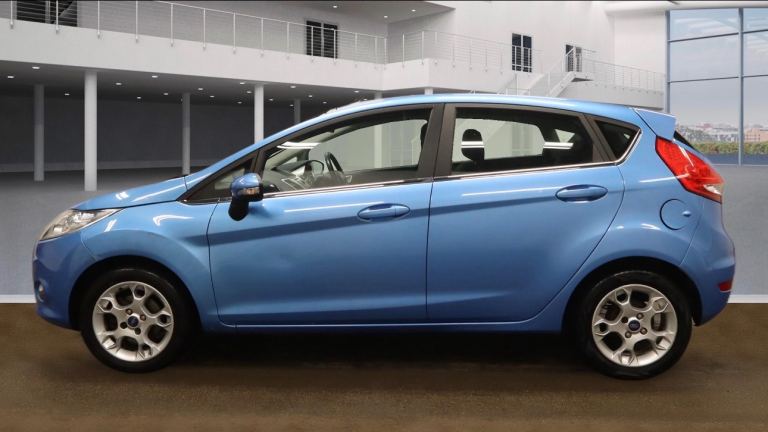 Ford, FIESTA, Hatchback, 2012, Manual, 1242 (cc), 5 doors