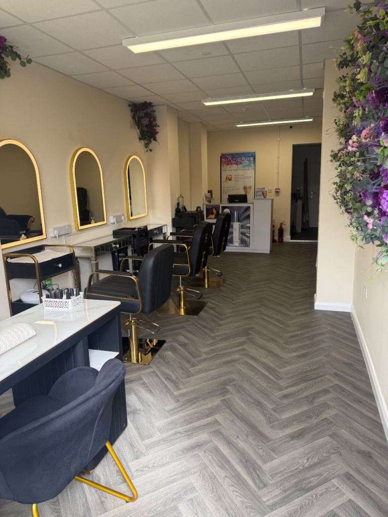 Shop rent /beauty room 