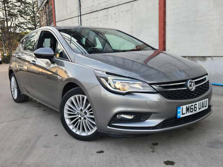 2017 Vauxhall Astra 1.6 CDTi BlueInjection Elite Nav Euro 6 (s/s) 5dr HATCHBACK Diesel Manual