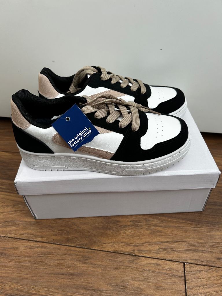 Brand new women trainers size 4 KRUSH 