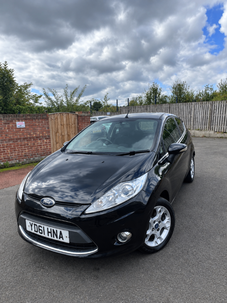 Ford, FIESTA, Hatchback, 2011, Manual, 1242 (cc), 3 doors