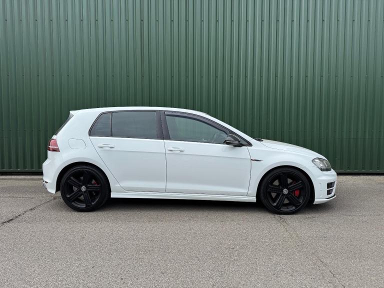 Volkswagen Golf R 2.0 TSI DSG 4Motion Euro 6 Hatch 2016 White 83k Full History
