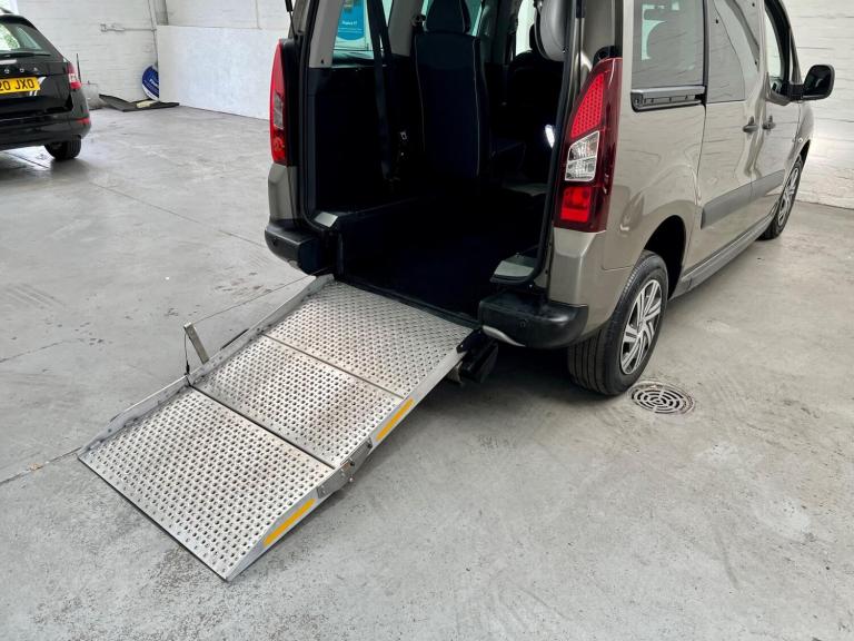2016 Citroen Berlingo 1.6 BlueHDi XTR Multispace MPV ETG6 Euro 6 (s/s) 5dr MPV Diesel Automatic