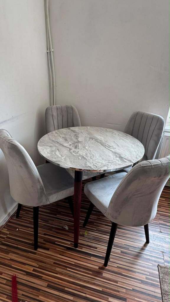Modern Grey Round Dining Table With 4 chairs - Brand New -£260