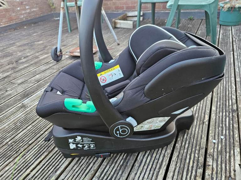 Ickle Bubba Cirrus i-Size Car Seat - Good Condition Black
