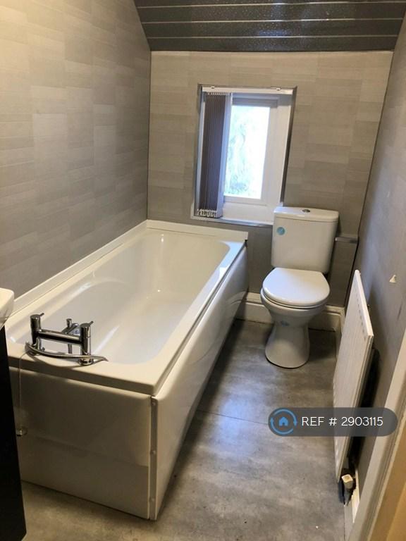 4 bedroom house in Elwick Road, Hartlepool, TS26 (4 bed) (#2903115)