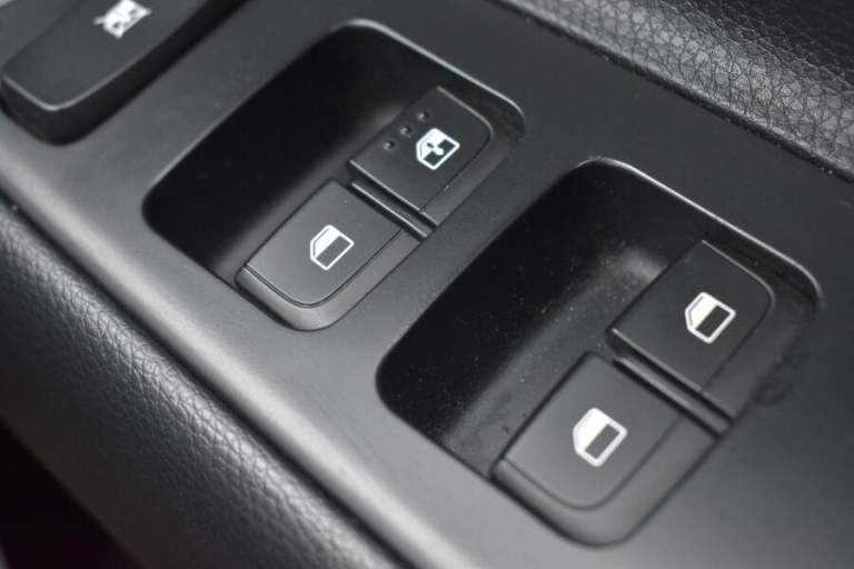 2019 Kia Stonic 1.0 T Gdi Maxx Suv 5dr Petrol Manual Euro 6 (s/s) (118 Bhp) HATCHBACK Petrol Manual