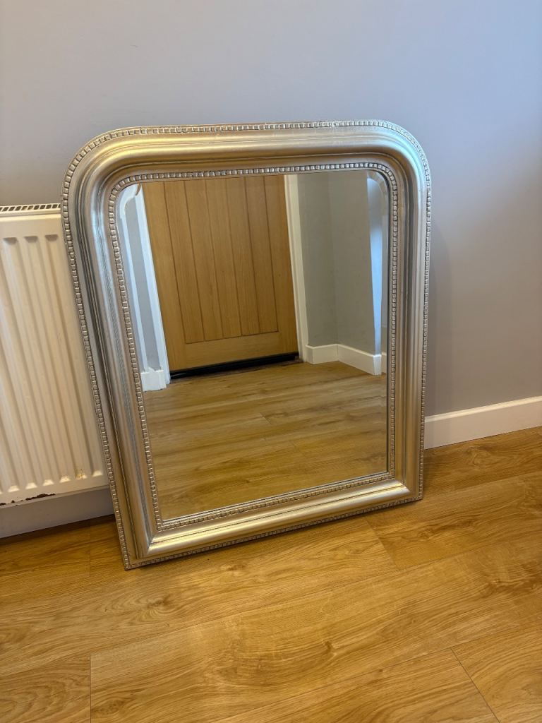 Silver Framed Wall Mirror – Excellent  Condition