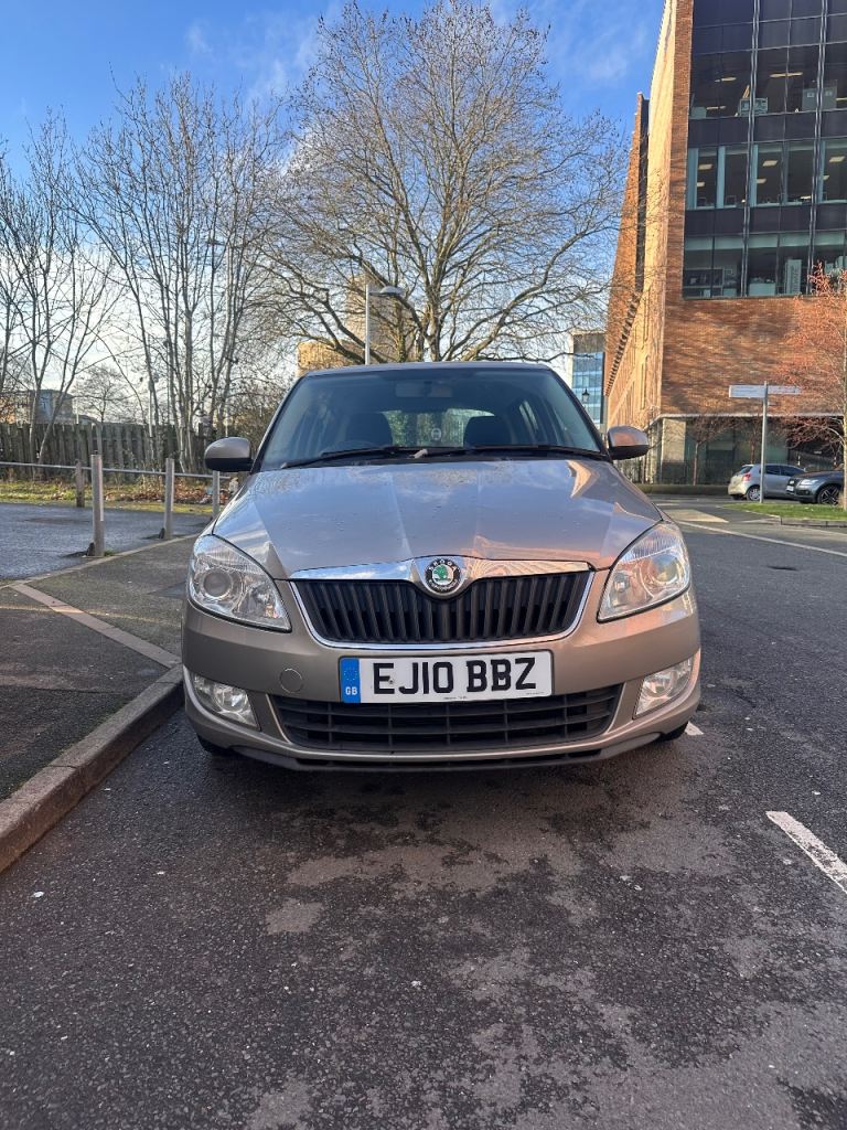 Skoda, FABIA, Hatchback, 2010, Manual, 1197 (cc), 5 doors