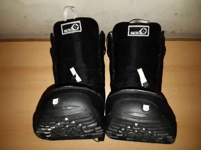 Burton Moto Speedlace sz 9uk Snowboard boots