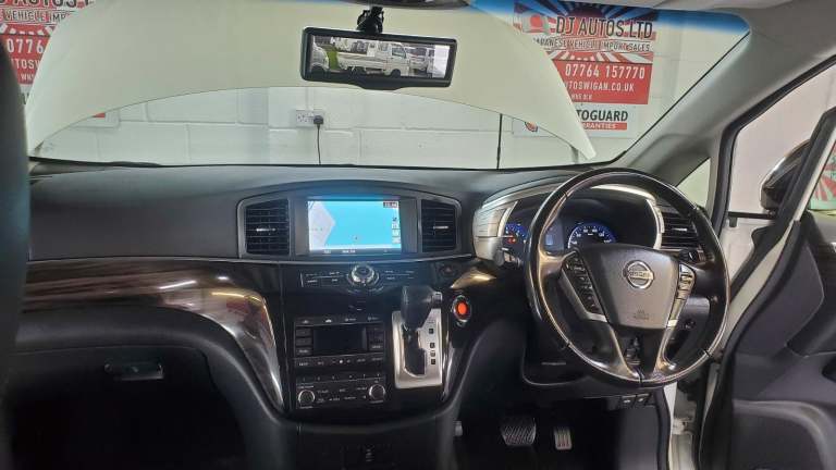 Nissan Elgrand e52 3.5cc automatic 8 seater fresh japanese import 60k 2014