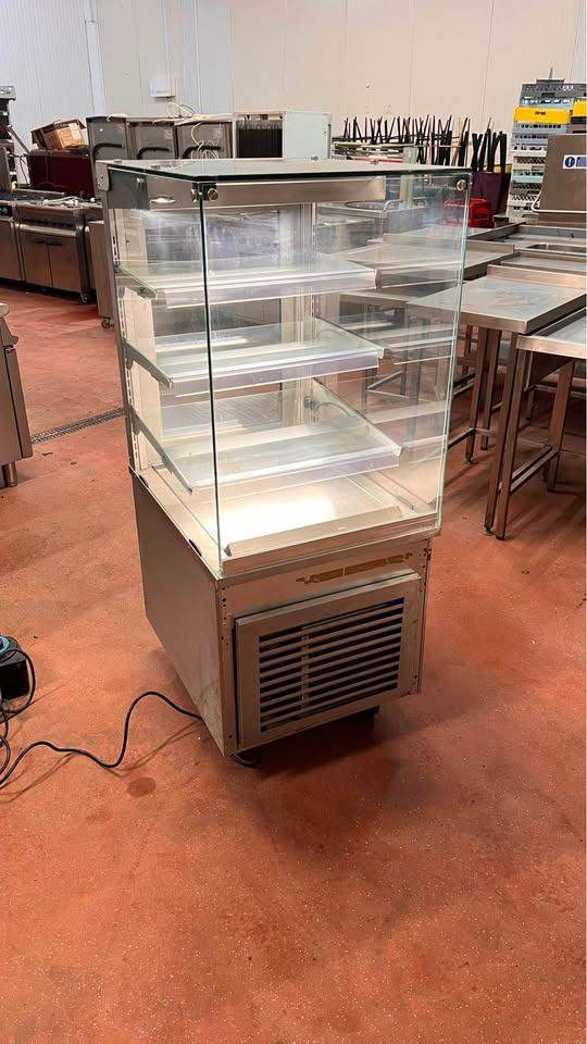 Commercial Counterline Display Fridge – Catering Equipment