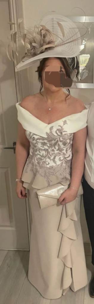 Veni Infantino Mother of the Groom Dress with matching Hat, bag Shoes Size 14-16