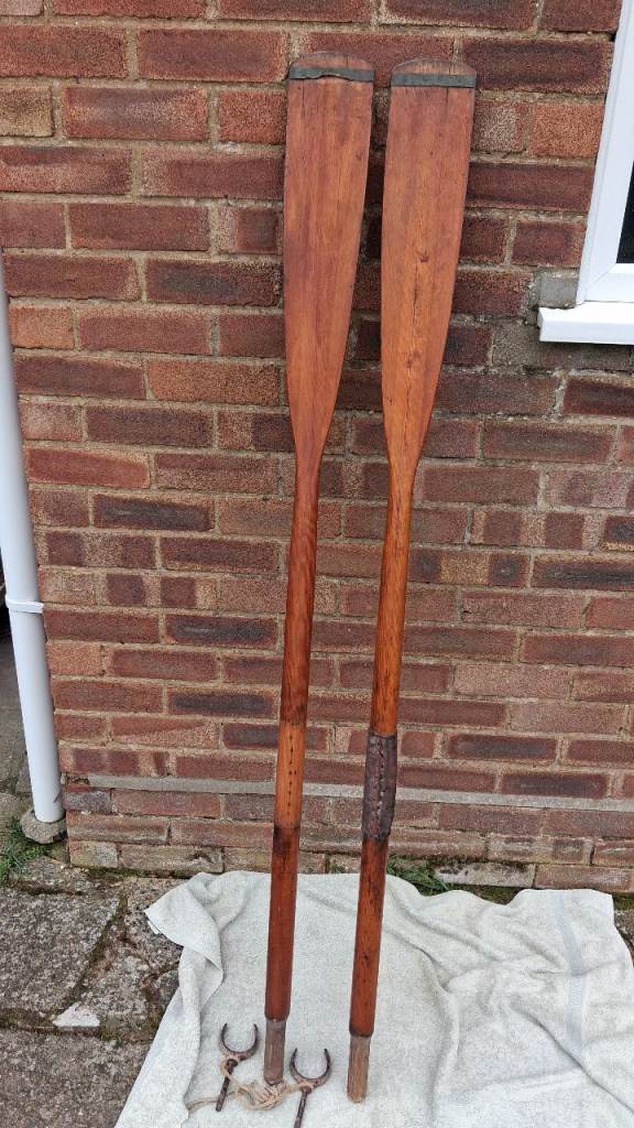 VINTAGE BOAT OARS