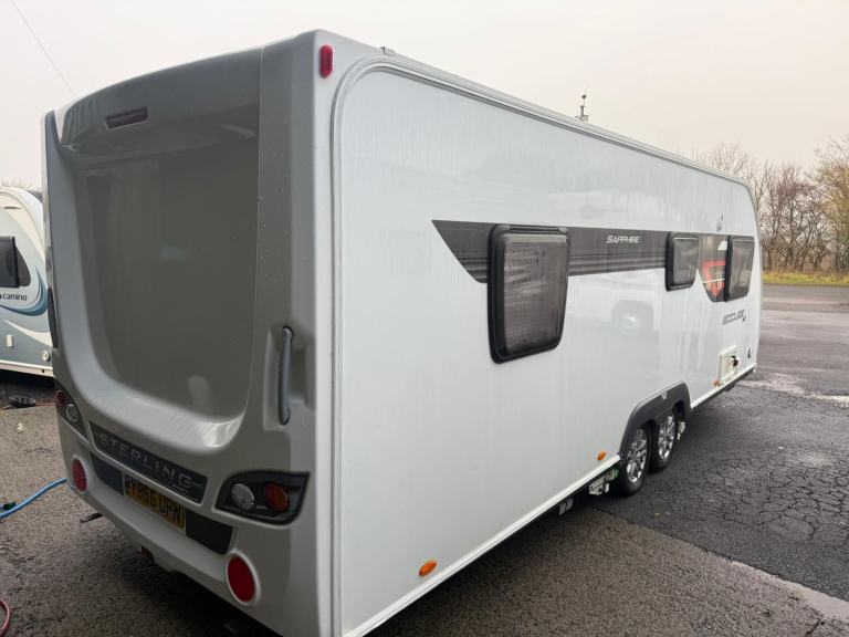 2015 STERLING ECCLES SE SAPPHIRE - 4 BERTH CARAVAN 