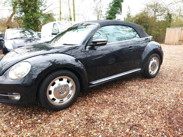 Volkswagen Beetle DESIGN TSI BLUEMOTION TECHNOLOGY black convertible cabrio ulez