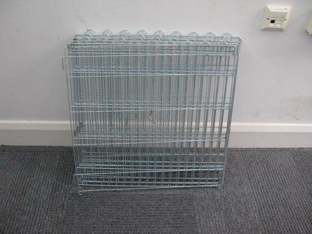 Playpen for pets . 8 sections each 60cm*60cm . Folding