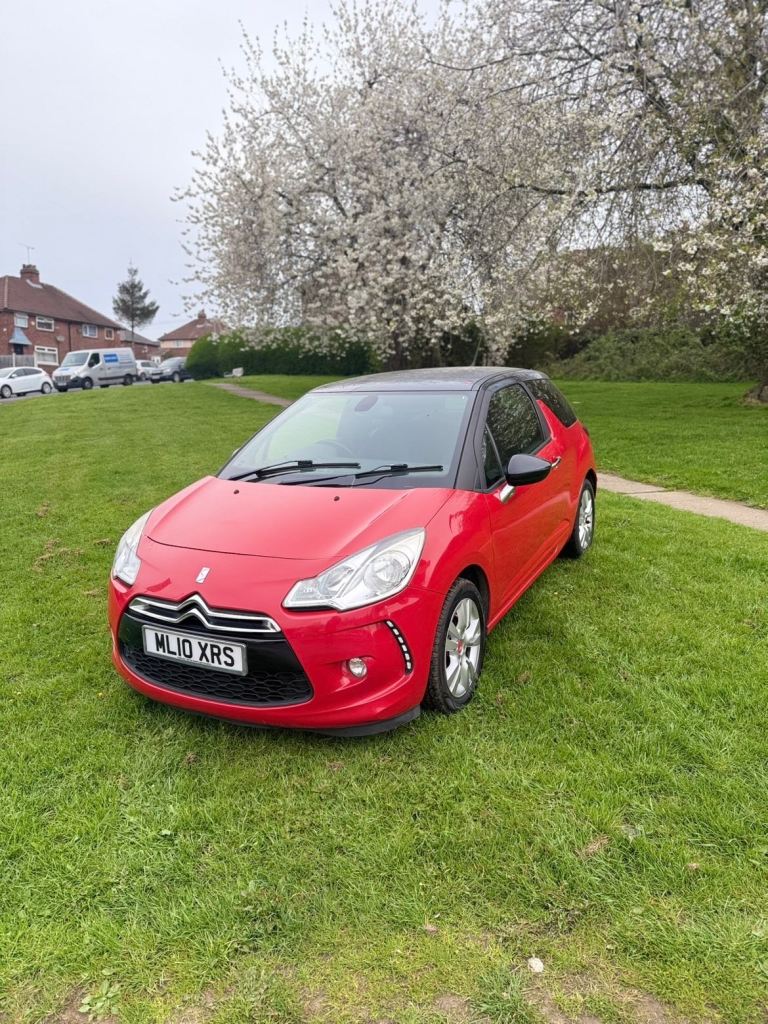 Citroen, DS3, Hatchback, 2010, Manual, 1560 (cc), 3 doors