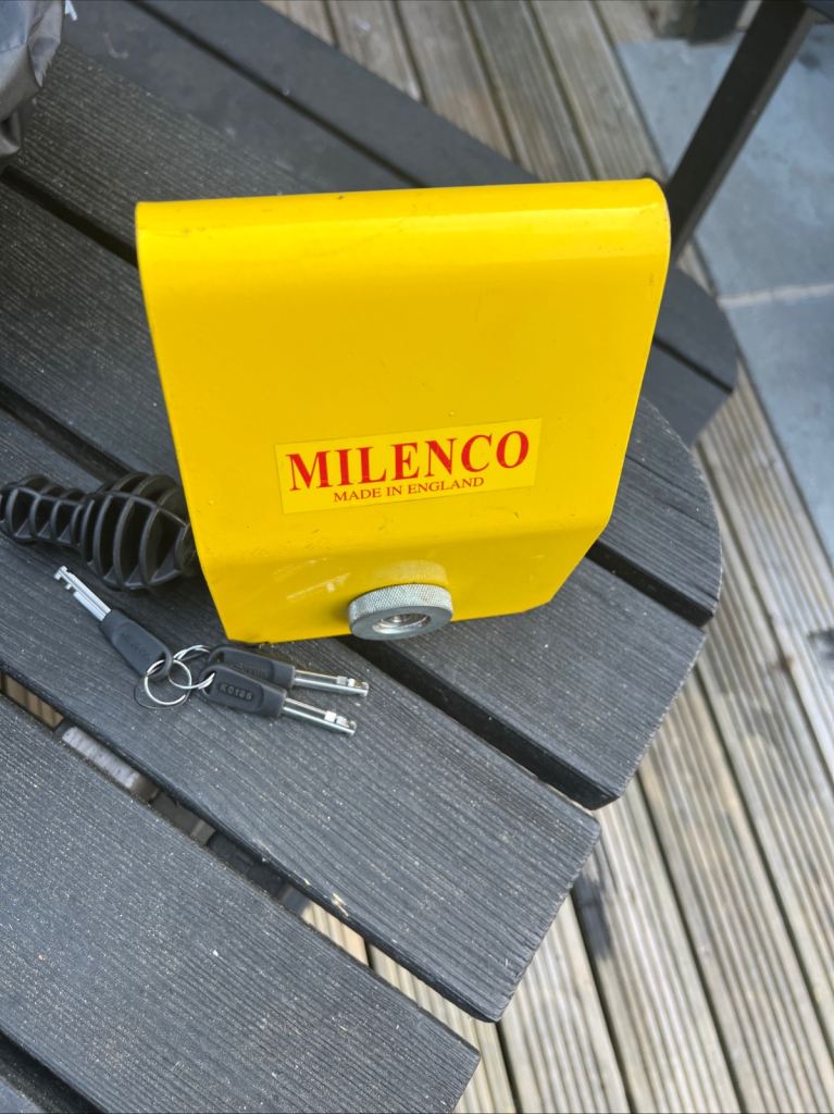 Milenco hitch lock