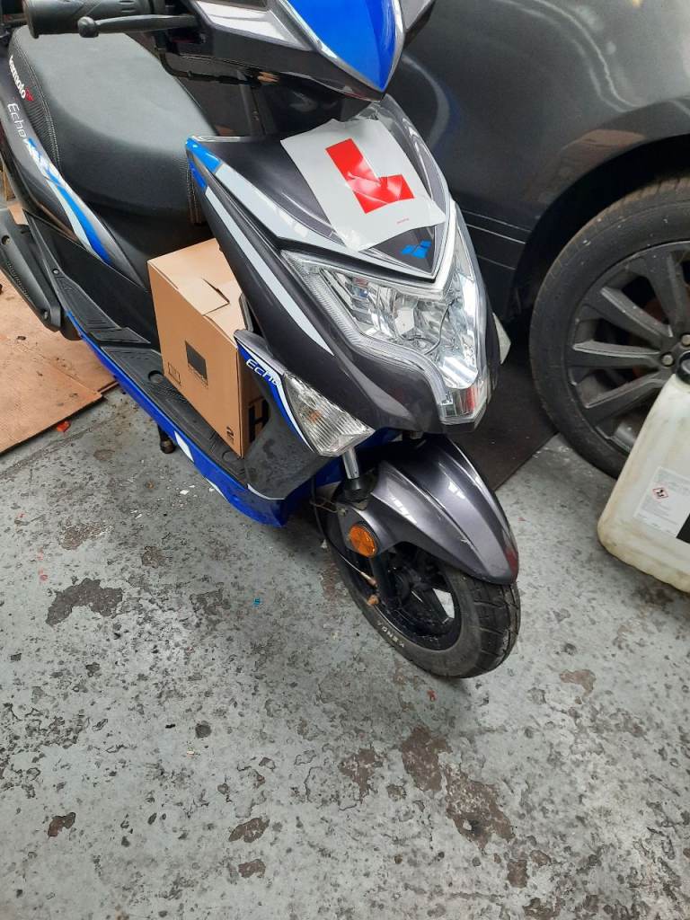Lexmoto, ECHO, 2023, 50 (cc)