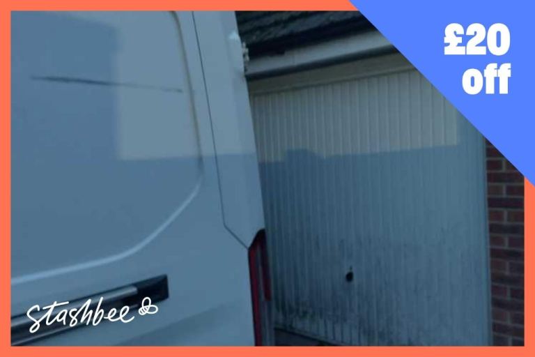 Garage to rent in Thatcham (RG19) | Stashbee