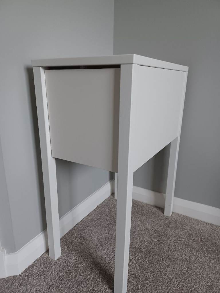 Modern White Bedside Drawer 