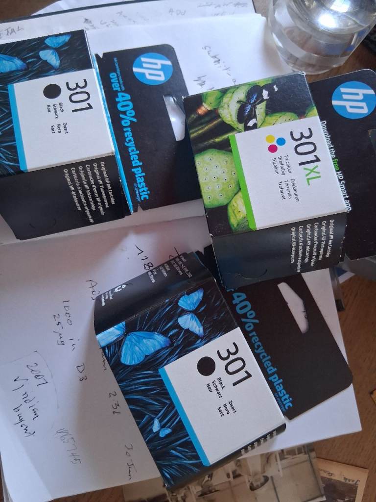 HP 301 & 301XL Ink Cartridges – New, Black & Colour