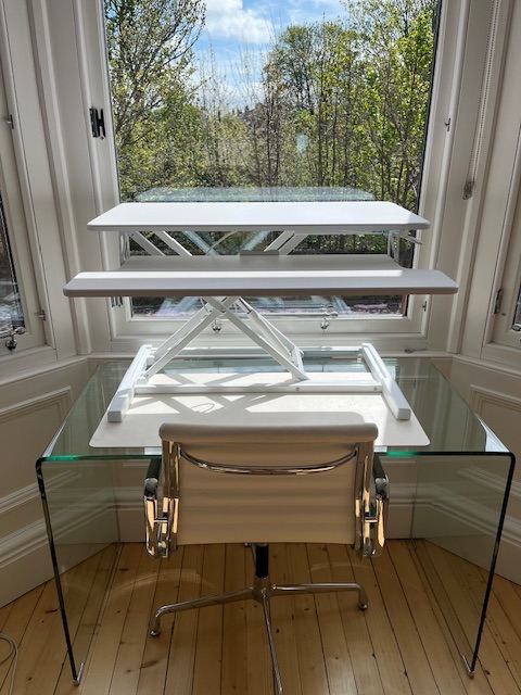 Yo-Yo Desk Riser White 80-S 