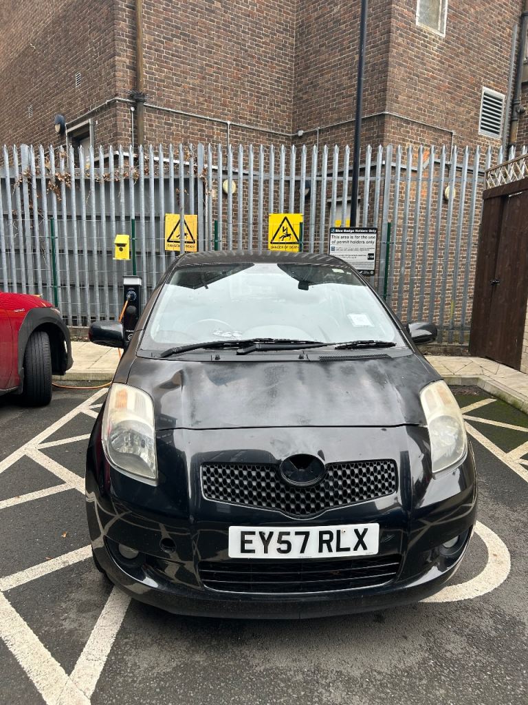 very low mileage Toyota, YARIS, Hatchback, 2007, Semi-Auto, 1296 (cc), 3 doors