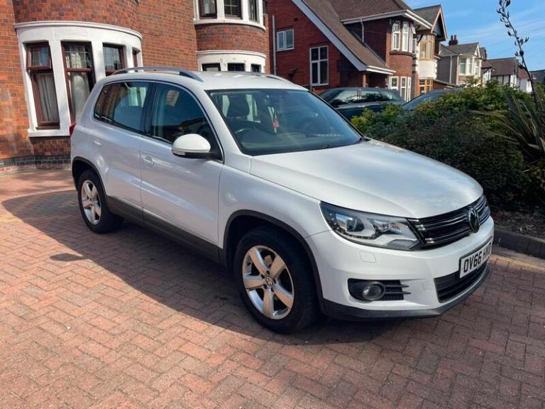 Volkswagen, TIGUAN MODA BMT S-A, Estate, 2016, 1390 (cc), 5 doors