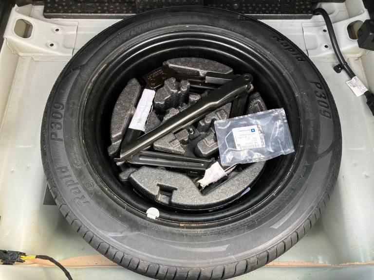 2017 Vauxhall Astra 1.4T 16V 150 SRi 5dr Auto Estate PETROL Automatic