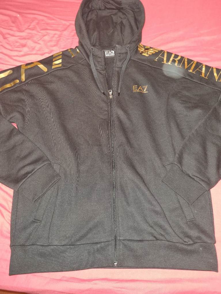 Mens Emporio Armani zip up hoodie size uk L new with tags 