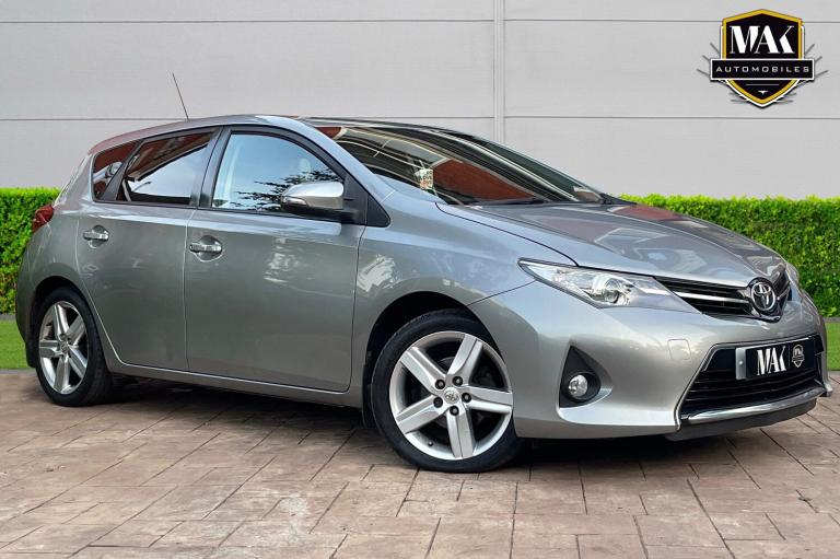 2013 Toyota Auris 1.6 V-Matic Sport 5dr - FULL SERVICE HATCHBACK Petrol Manual