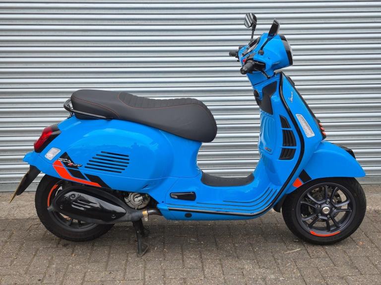 Piaggio Vespa GTS 310 SuperSport