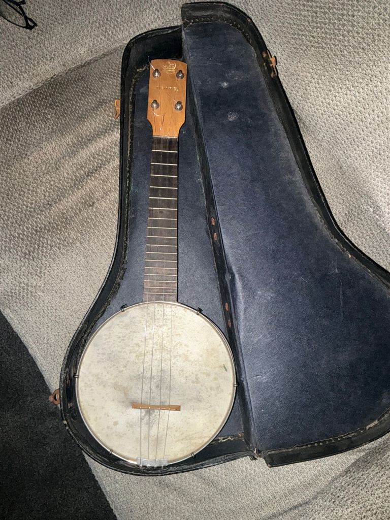 Ukulele banjo ‘The Marvel’