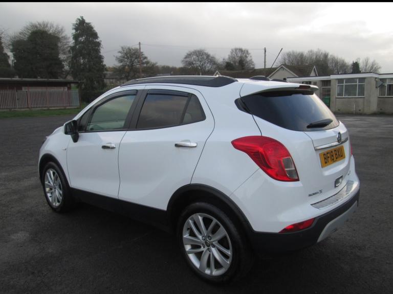 2018 Vauxhall Mokka X 1.4T ecoTEC Design Nav 5dr HATCHBACK Petrol Manual