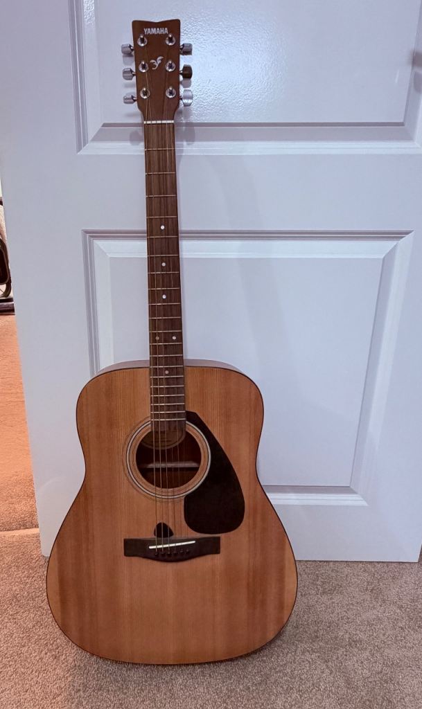 Used - Yamaha F310P2 Full Size Acoustic Guitar Basic