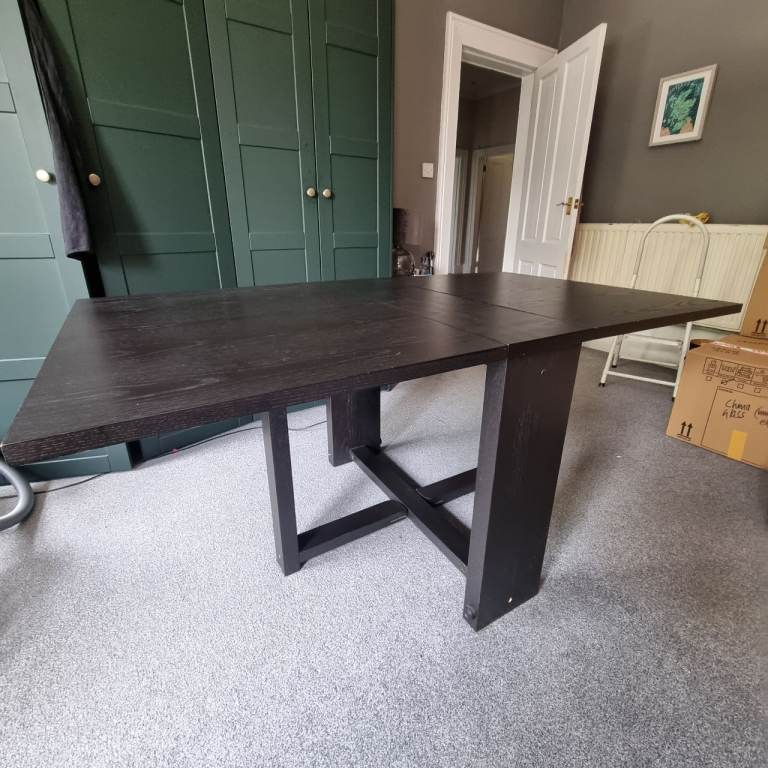 Solid Wood Drop-leaf Dining Table – Good Condition