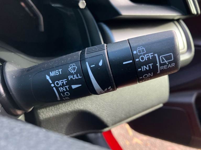 2018 Honda Civic 1.0 VTEC Turbo 126 SE 5dr Hatchback PETROL Manual