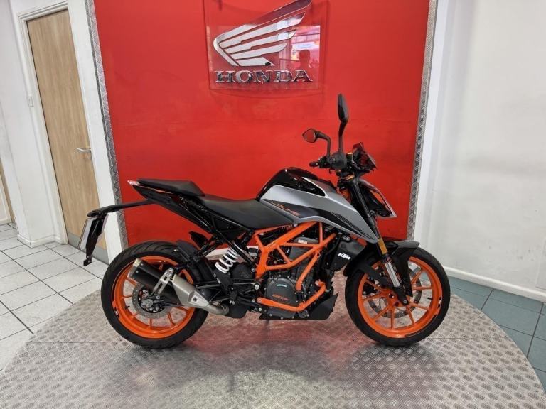 2021 KTM 390 Duke