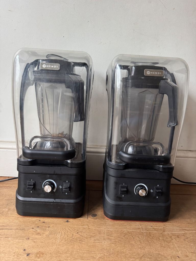 2 HENDI Bar Blenders with Noise Cover 2.5 Litre
