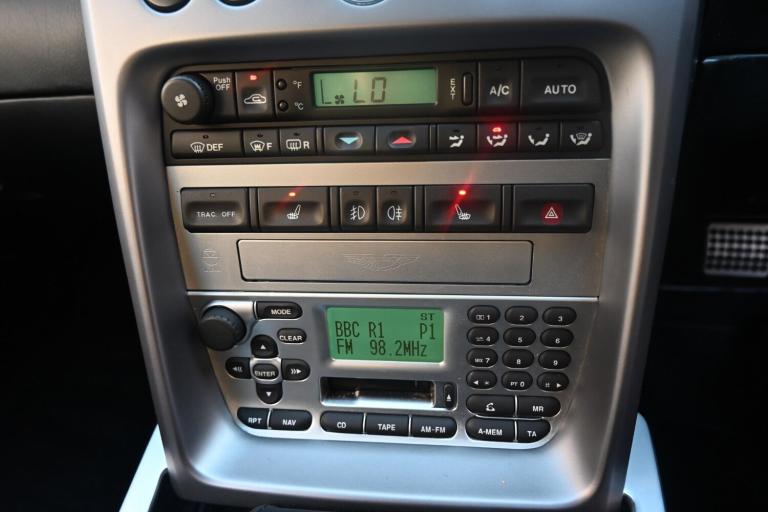 2004 Aston Martin Vanquish 5.9 Coupe 2dr Petrol Manual (396 g/km, 460 bhp) COUPE Petrol Manual