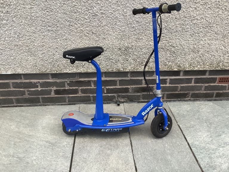 Razor electric scooter 